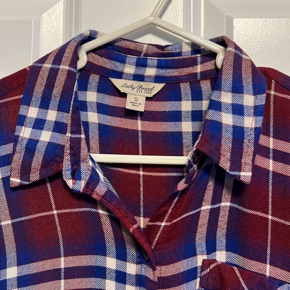 Women's Size Small Lucky Brand plaid flannel style button down top - Picture 4 of 5